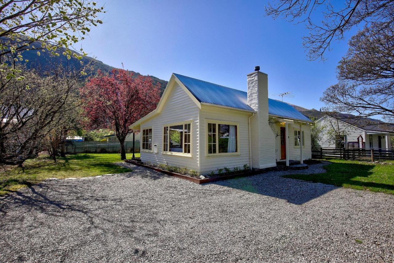 Aberdeen Cottage - Nestled In The Heart Of Arrowtown - New! Екстер'єр фото